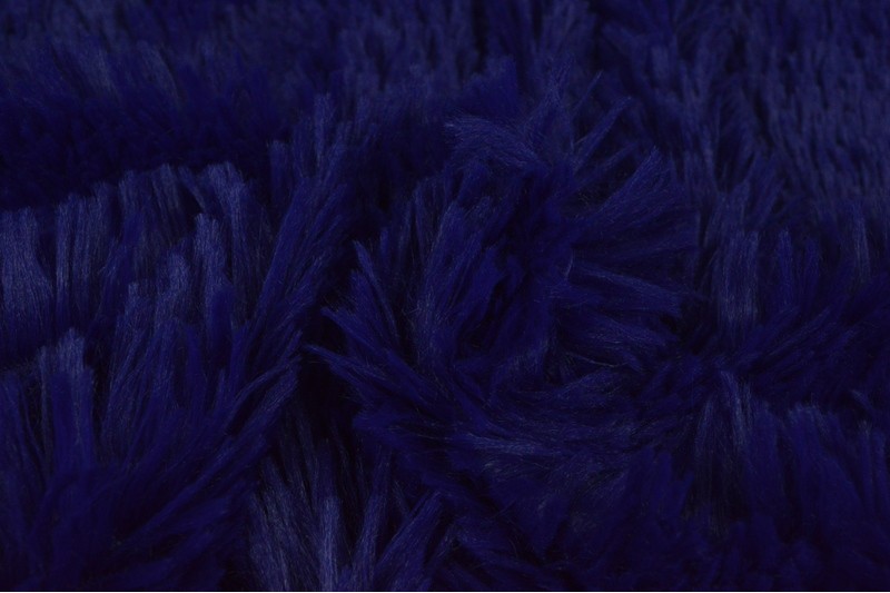 Fourrure à poils longs bleu foncé