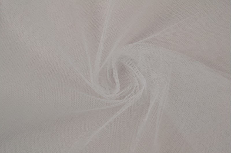 Tulle Ignifugé 150 tulle ignifuge 150 cm de large blanc