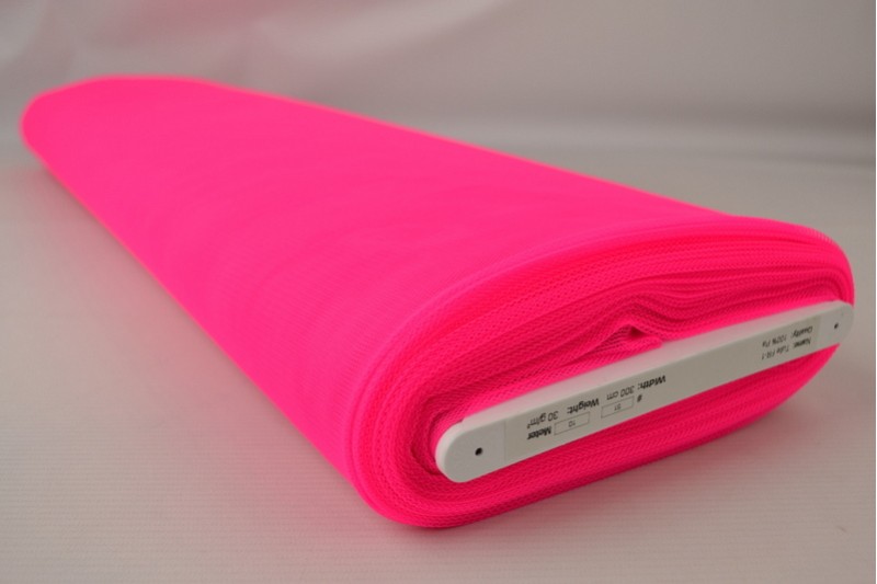Tulle Non-Feu 300 tulle ignifuge 300 cm de large rose fluo, rouleau