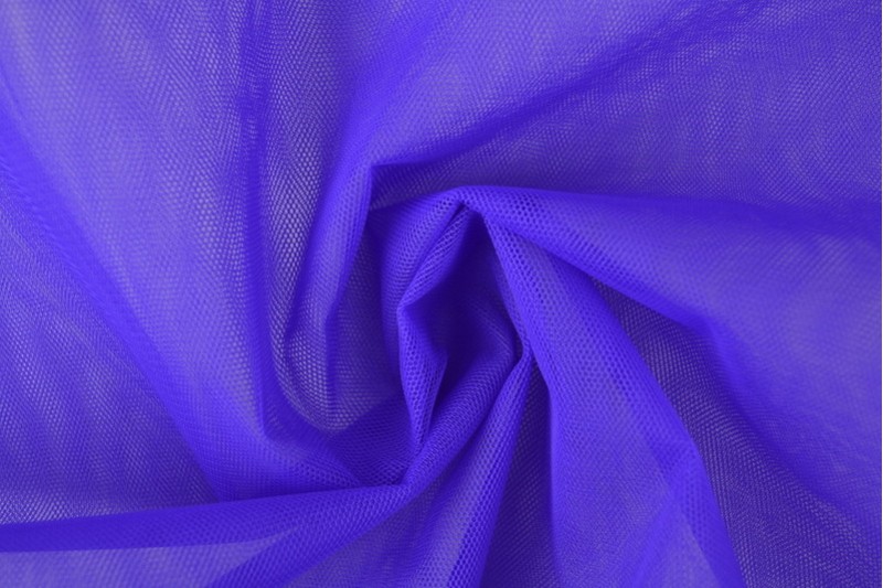 Tulle Non-Feu 300 tulle ignifuge 300 cm de large violet