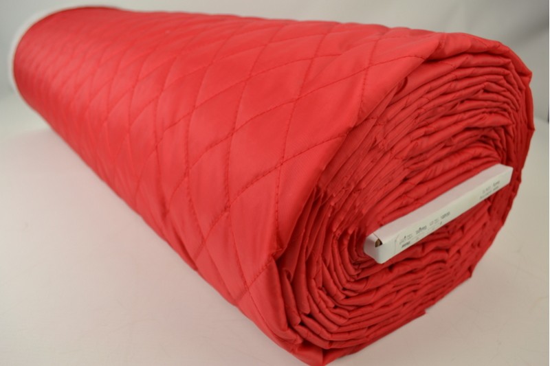 Doublure Matelassée rouge, rouleau