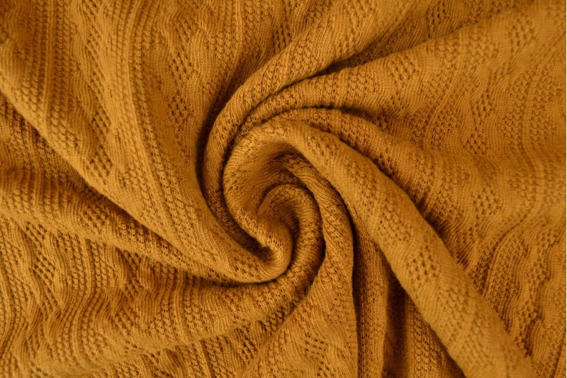 Jacquard Torsade jacquard en tricot torsadé jaune ocre foncé