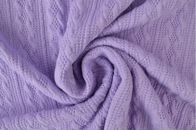 Jacquard Torsade jacquard tricoté en torsade lavande