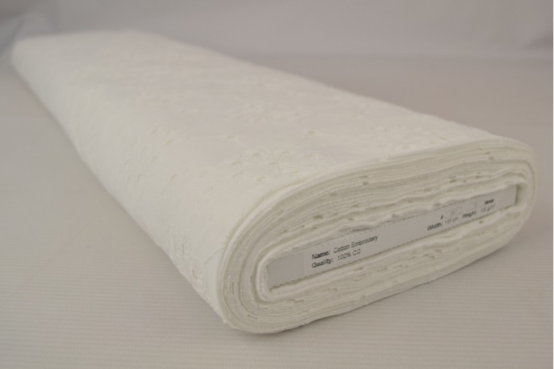 Broderie de Coton blanc (motif 03), rouleau