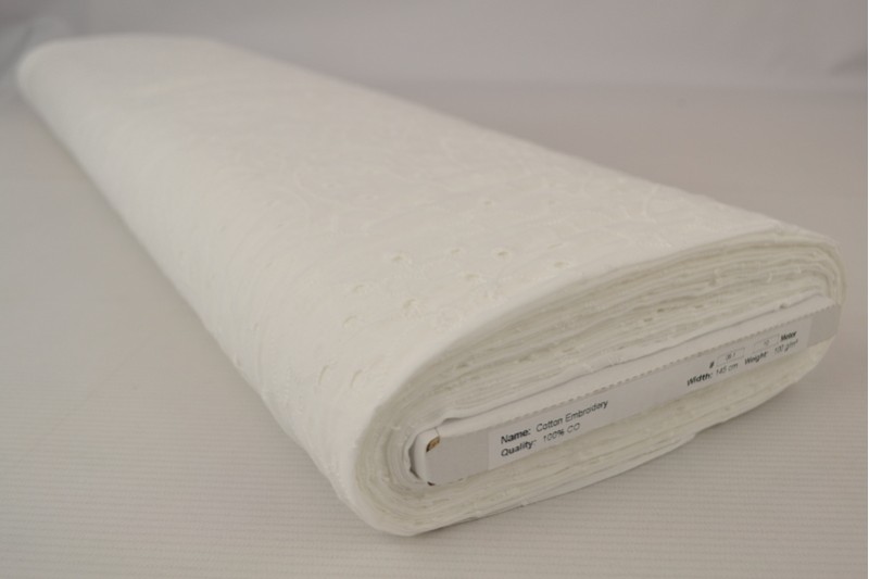 Broderie de Coton blanc (motif 06), rouleau