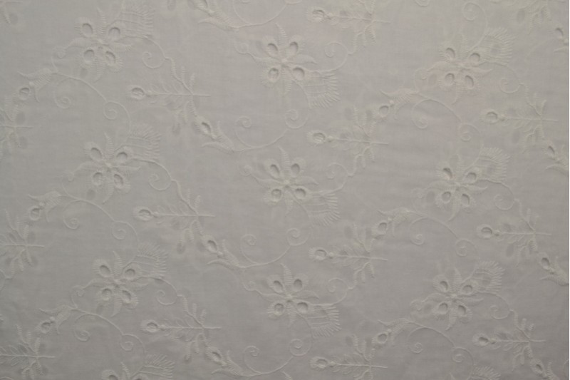 Broderie de Coton blanc (motif 09)