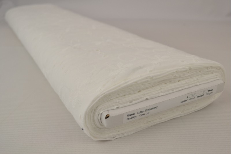 Broderie de Coton blanc (motif 10), rouleau