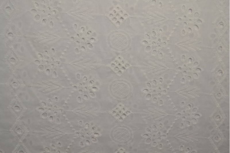 Broderie de Coton blanc (motif 11)