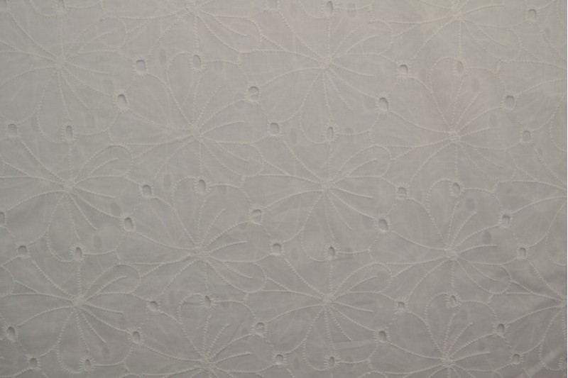 Broderie de Coton blanc (motif 12)