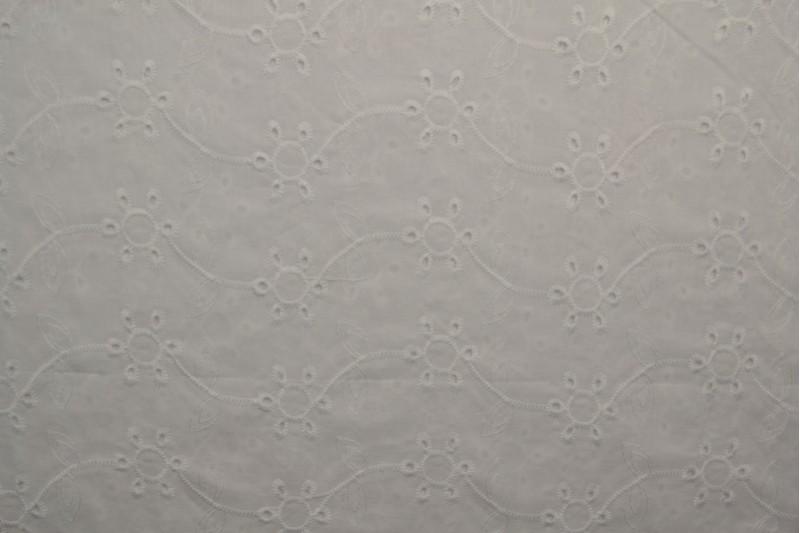 Broderie de Coton blanc (motif 21)