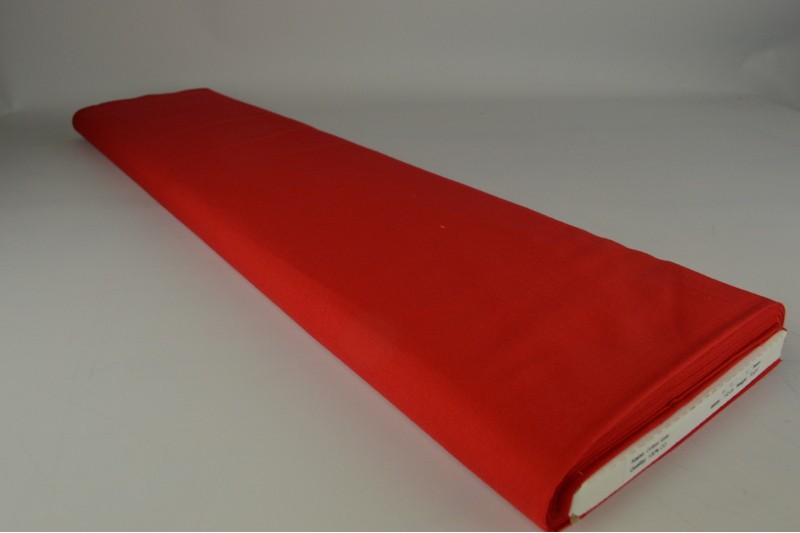 Voile de coton rouge, rouleau