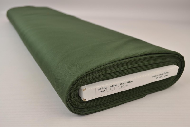 Coton sergé vert mousse foncé, rouleau