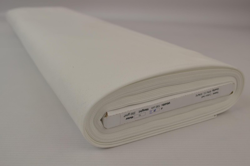 Coton sergé blanc cassé, rouleau