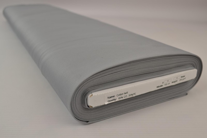 Coton sergé gris argenté, rouleau