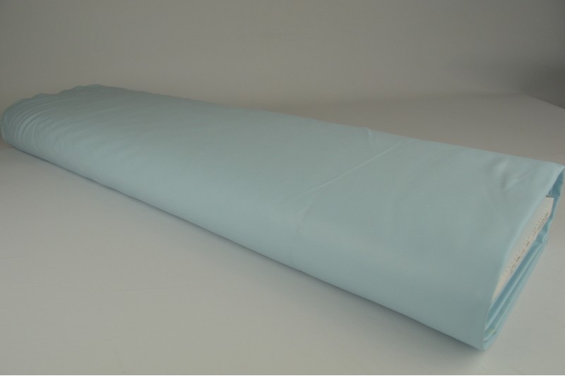 Similicuir bleu bébé, rouleau