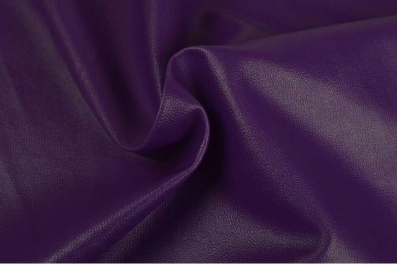 Similicuir violet