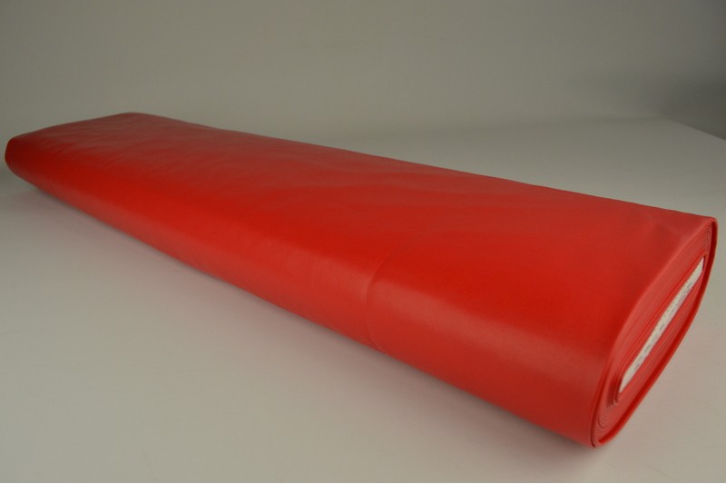 Similicuir rouge, rouleau
