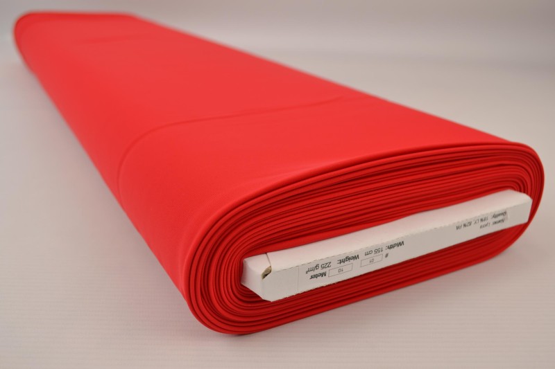 Lycra rouge, rouleau