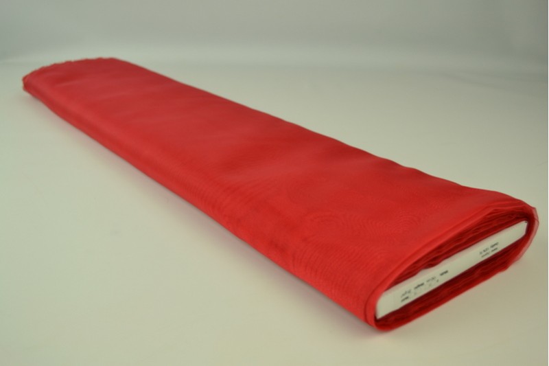 Organza rouge, rouleau