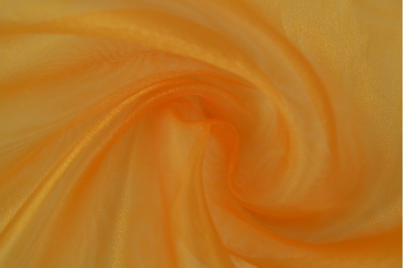 Organza jaune ocre