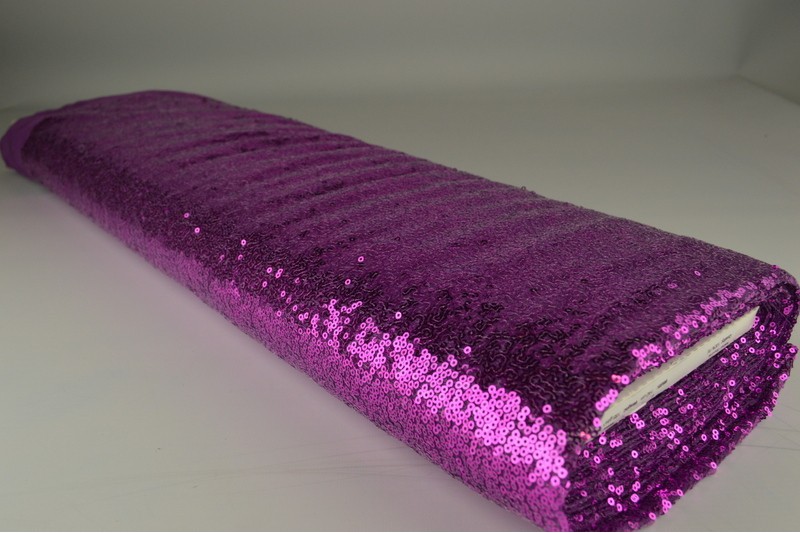 Paillet Klein paillettes petites cassis, rouleau