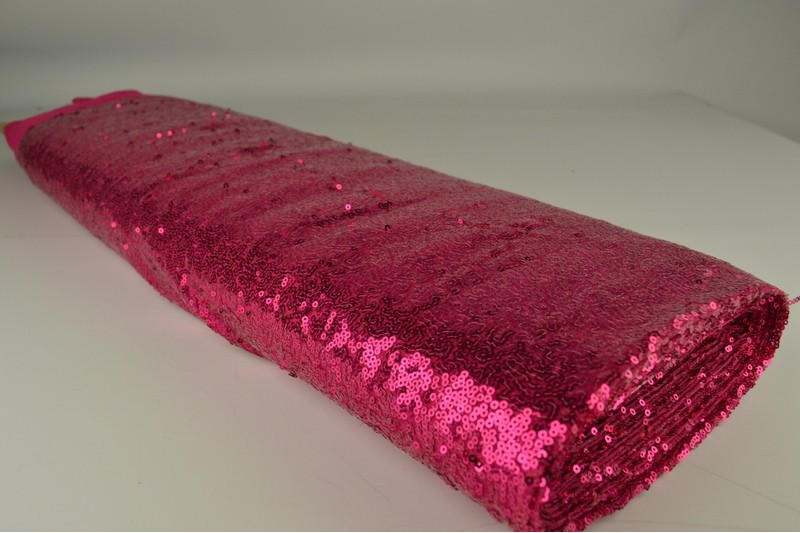 Paillet Klein paillettes petites fuchsia, rouleau
