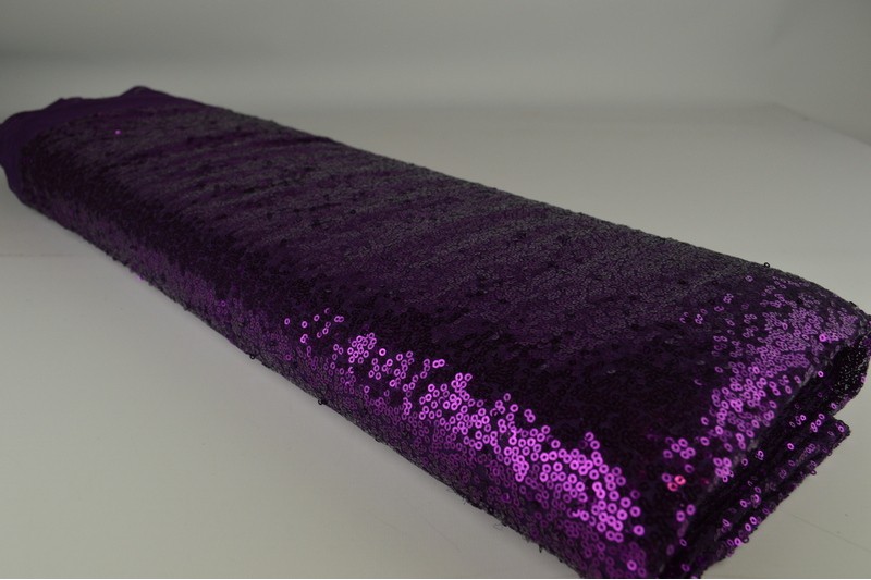 Paillet Klein paillettes petites violet, rouleau