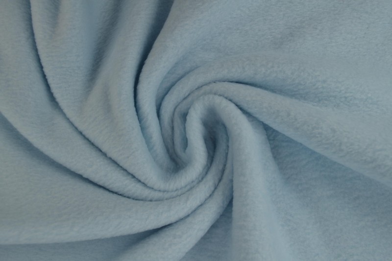 Polaire bleu bébé