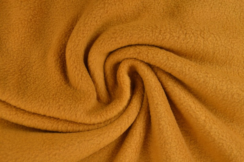 Polaire jaune ocre foncé