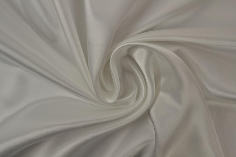 Satin de Polyester satin blanc cassé