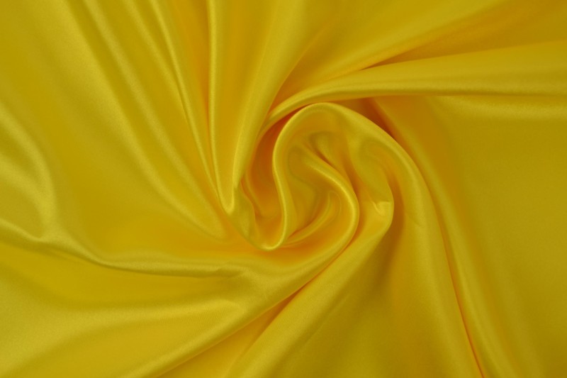1 mètre satin jaune