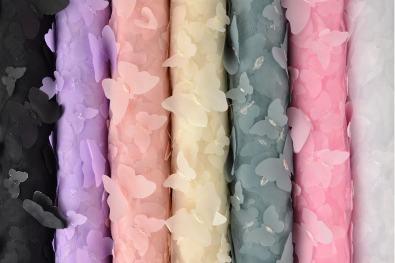 Mesh Butterfly — tissu mesh au rouleau