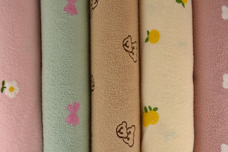 Éponge Teddy Brodée — tissu tissu éponge au rouleau