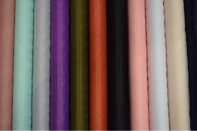 Tulle Souple — tissu tissu tulle au rouleau