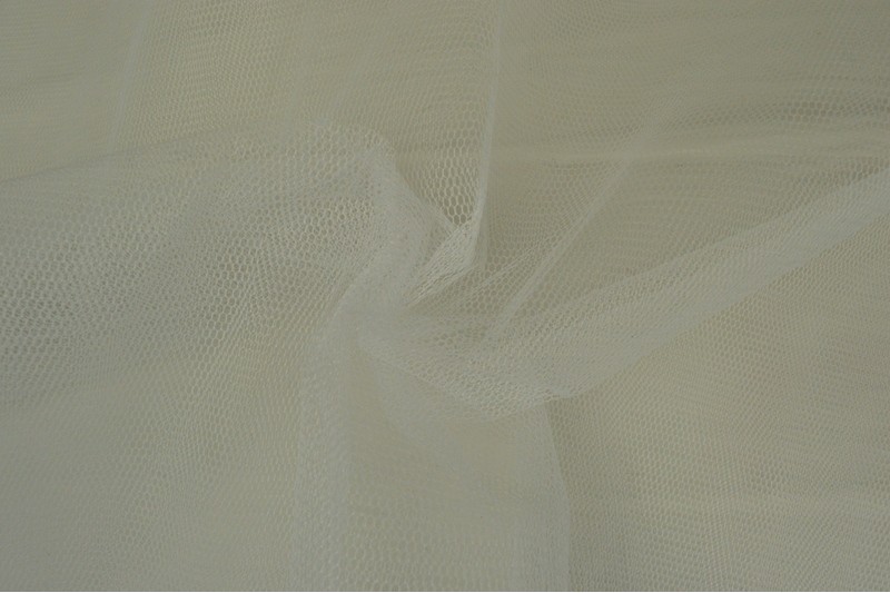 Tulle Rigide blanc