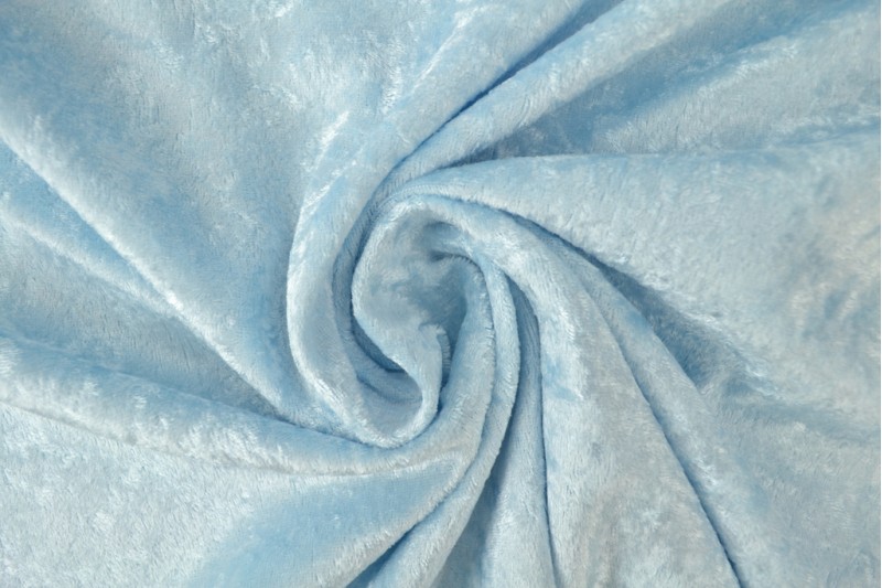 2 mètres velours de panne bleu bébé