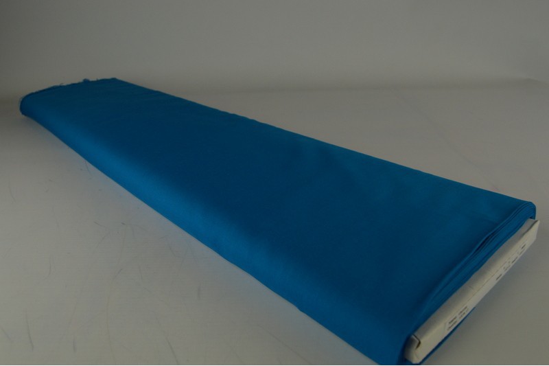 Viscose Uni viscose pétrole, rouleau