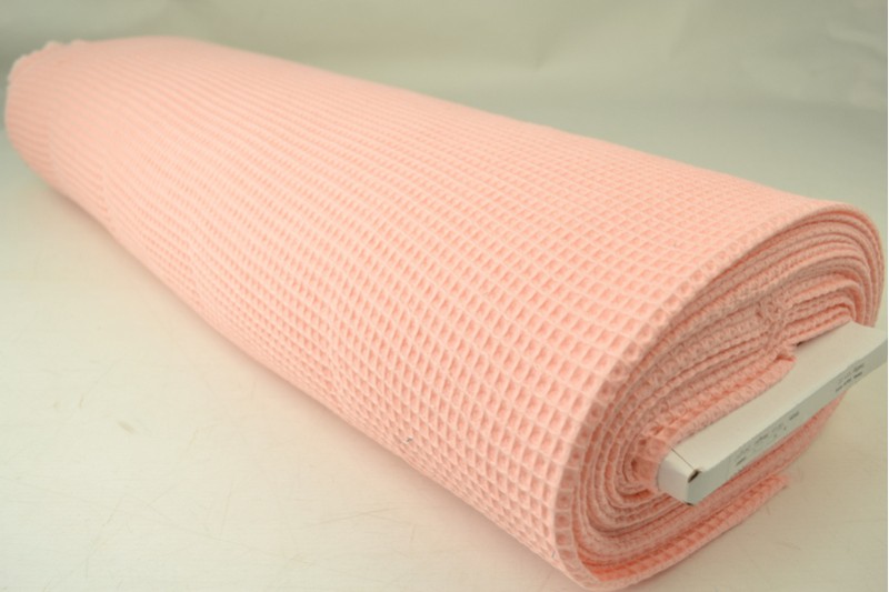 Gaufrette tissu rose saumon, rouleau