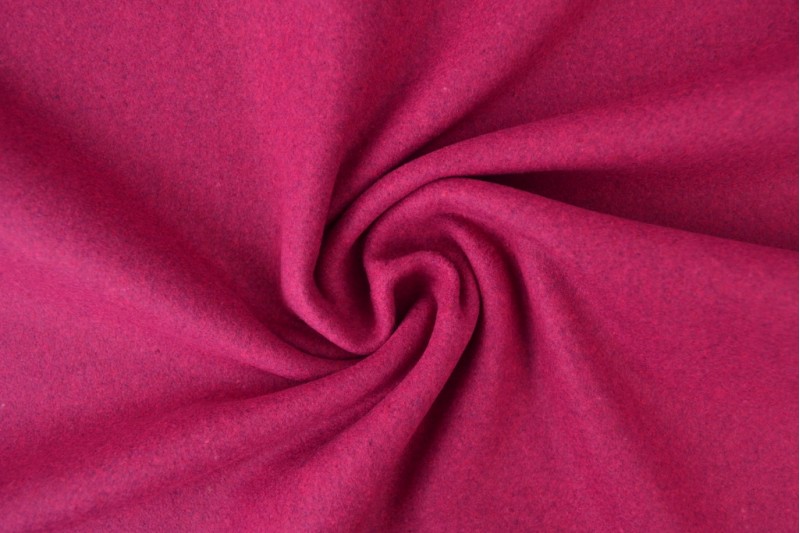 Laine 380 g/m² fuchsia
